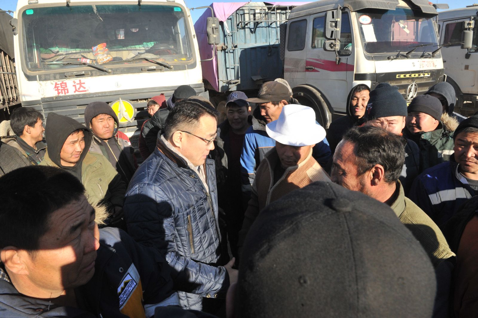 MINISTER D.SUMIYABAZAR VISITS GASHUUNSUKHAIT BORDER CROSSING, OYU-TOLGOI, TAVANTOLGOI 